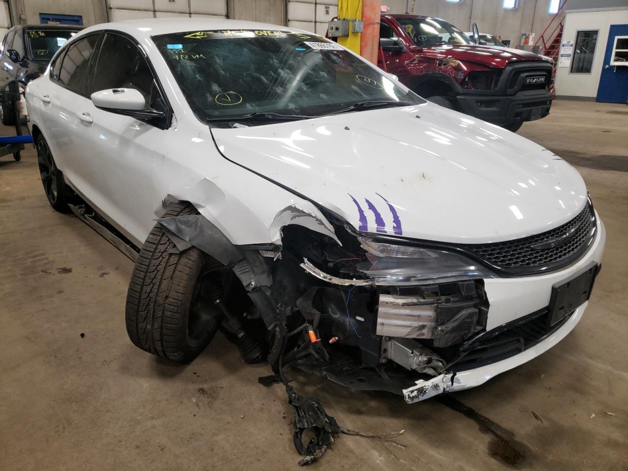 CHRYSLER 200 S 2015 with VIN 1C3CCCDG5FN711688 - Photo from auction