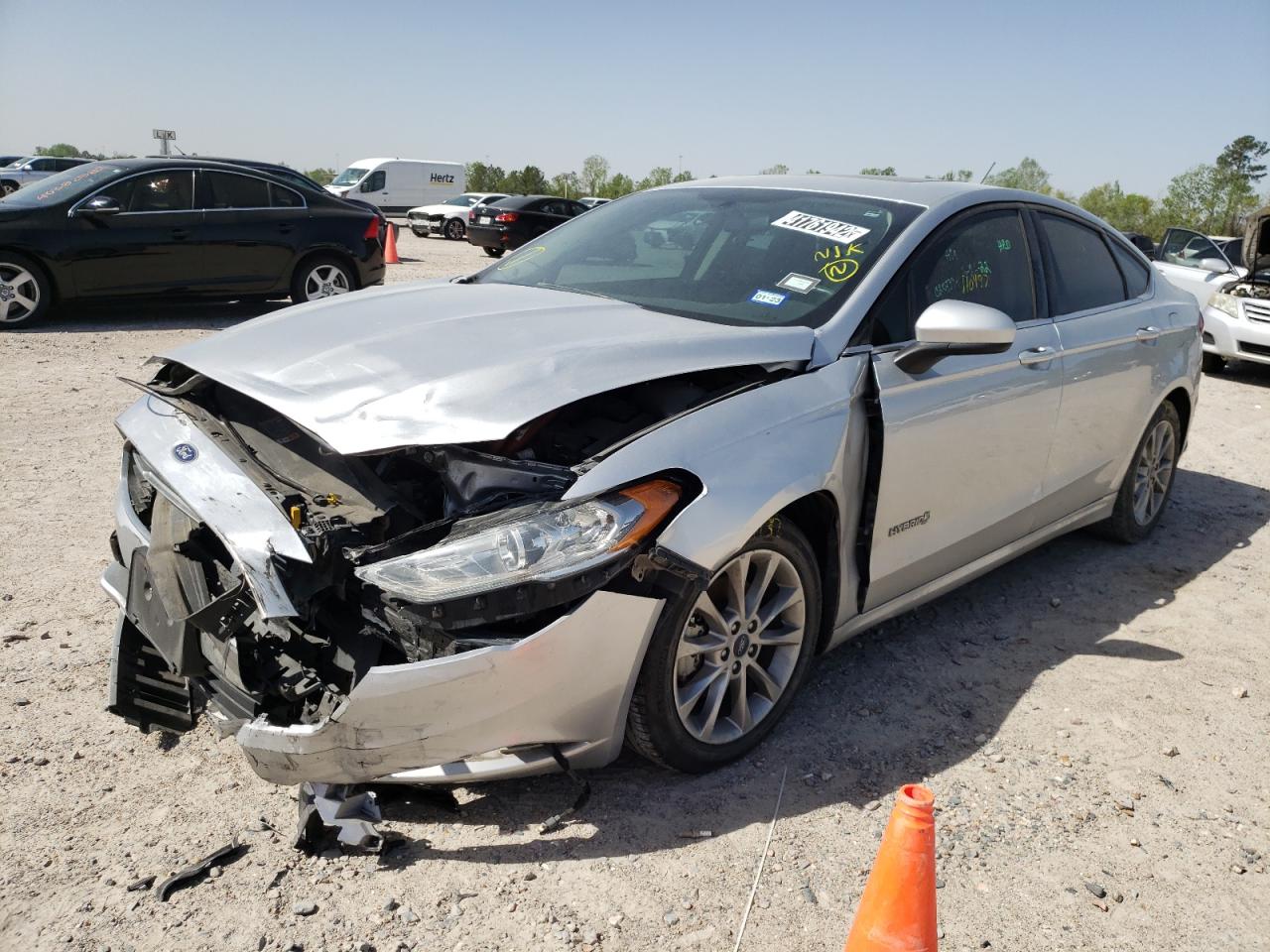 Photo 2 from auction – 2017 FORD FUSION SE with VIN 3FA6P0LU5HR382323