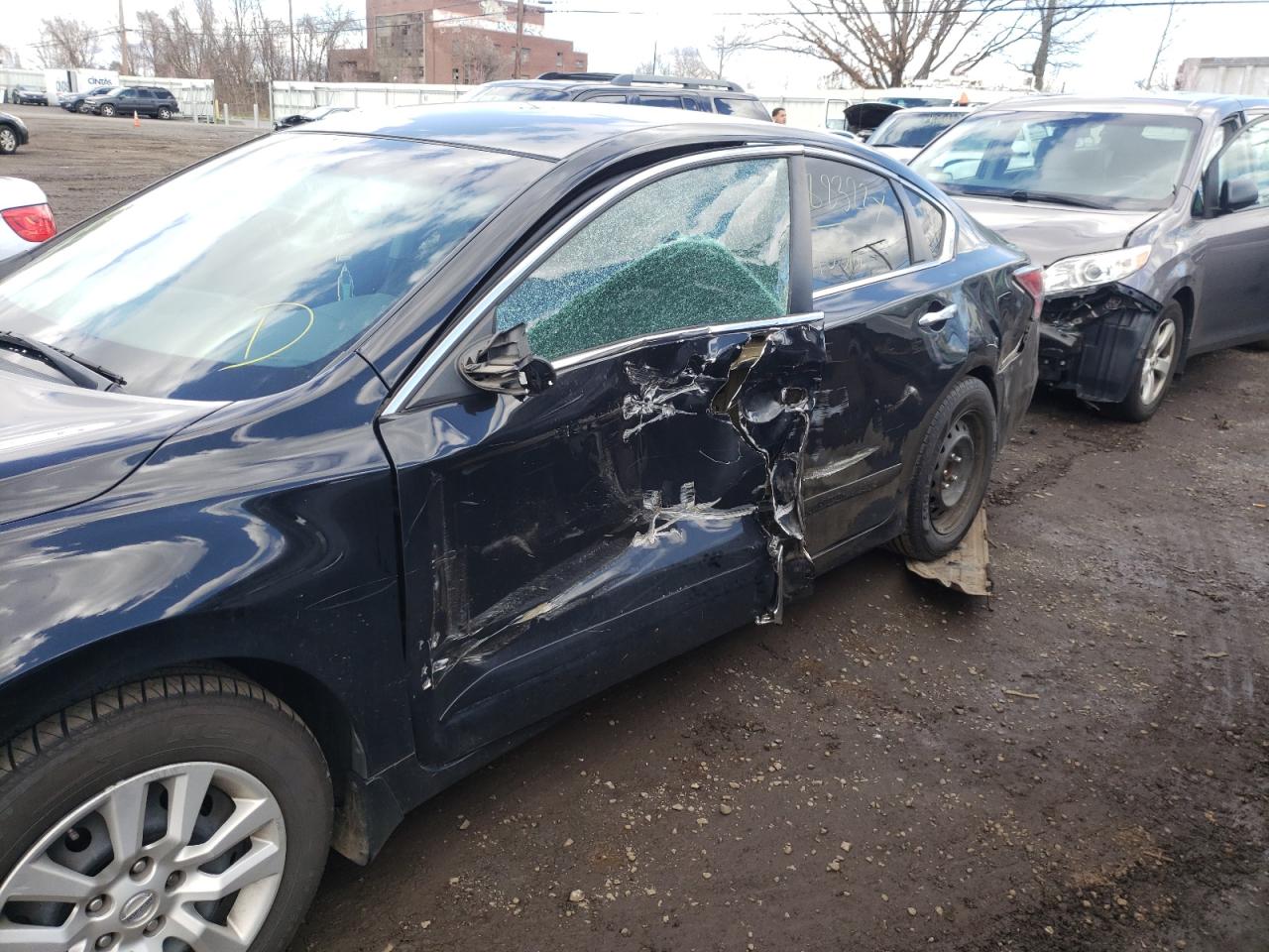 Photo 9 from auction – 2015 NISSAN ALTIMA 2.5 with VIN 1N4AL3AP4FN380437