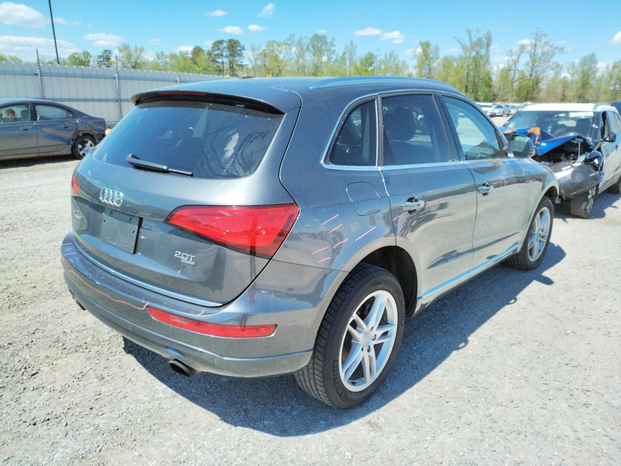 Photo 4 from auction – 2015 AUDI Q5 PREMIUM with VIN WA1LFAFP4FA031058