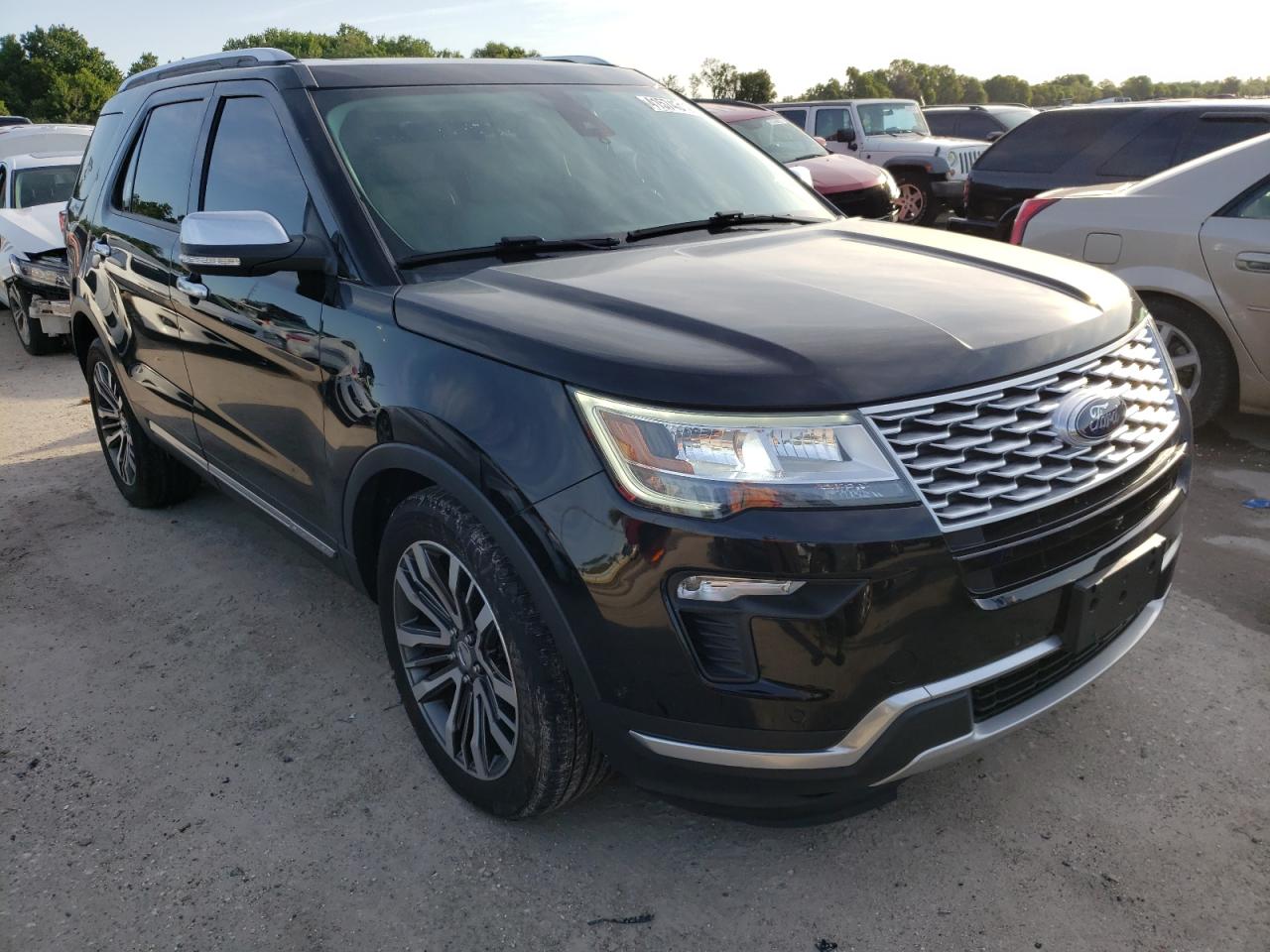 FORD EXPLORER P 2018 with VIN 1FM5K8HT1JGA40220 - Photo from auction