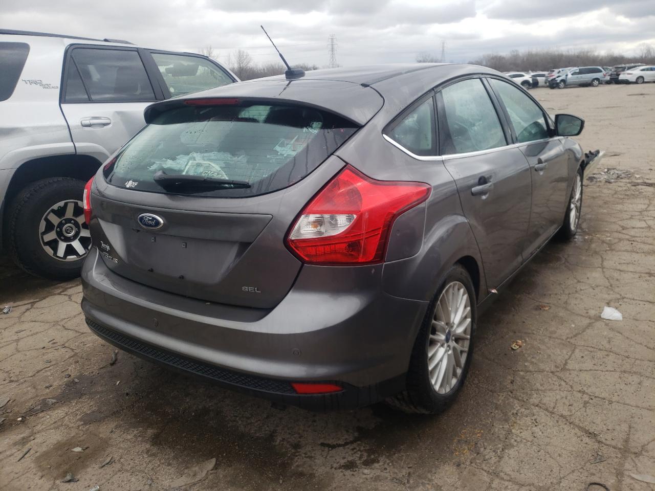 صورة رقم 4 من المزاد - 2012 FORD FOCUS SEL مع VIN 1FAHP3M21CL284209