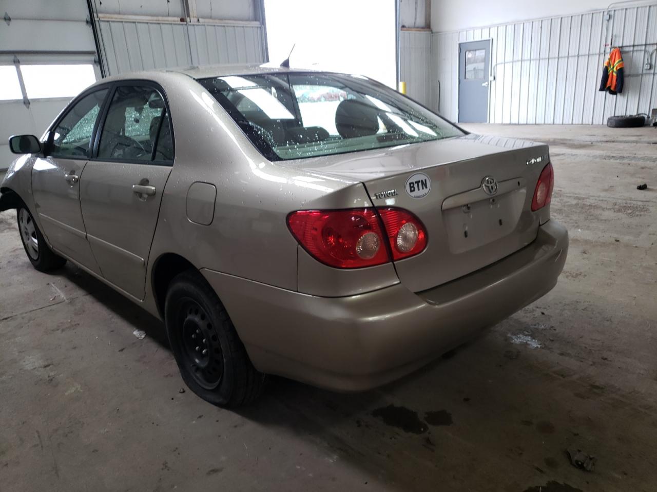 Photo 3 from auction – 2006 TOYOTA COROLLA CE with VIN 1NXBR32E26Z646307