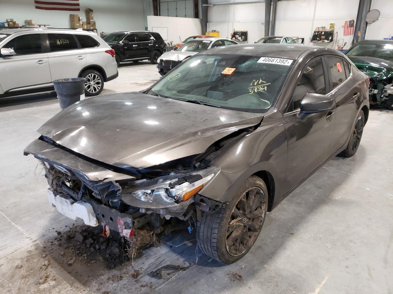 Photo 2 from auction – 2017 MAZDA 3 TOURING with VIN JM1BN1V78H1105834