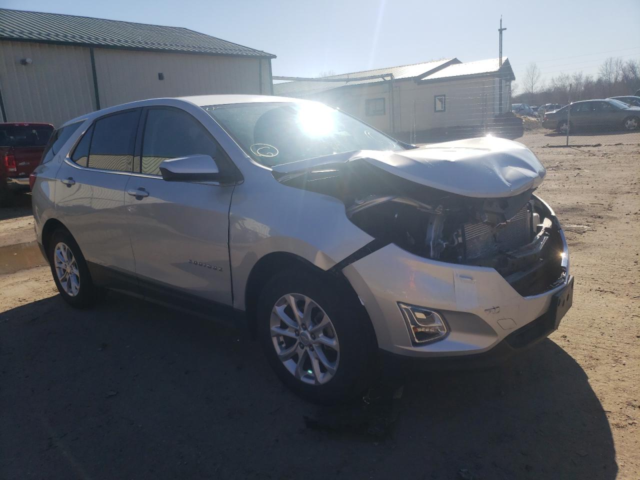 CHEVROLET EQUINOX LT 2018 with VIN 2GNAXJEV1J6251863 - Photo from auction