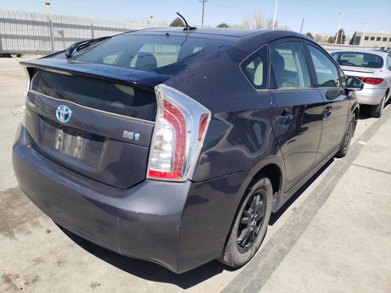Photo 4 from auction – 2012 TOYOTA PRIUS with VIN JTDKN3DU2C1483546