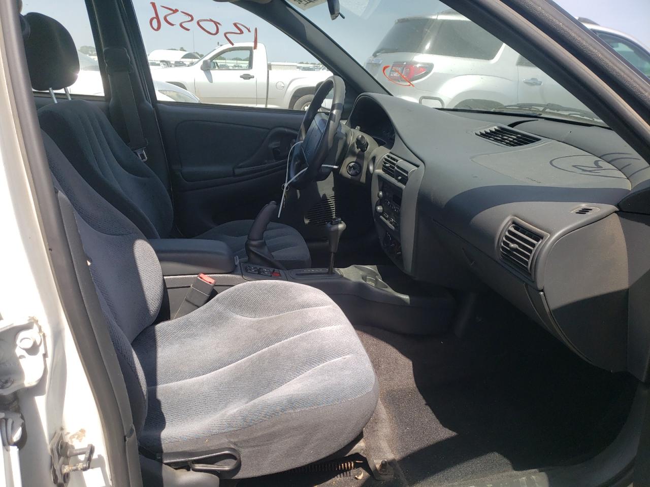Photo 5 from auction – 2000 CHEVROLET CAVALIER L with VIN 1G1JF5241Y7457959