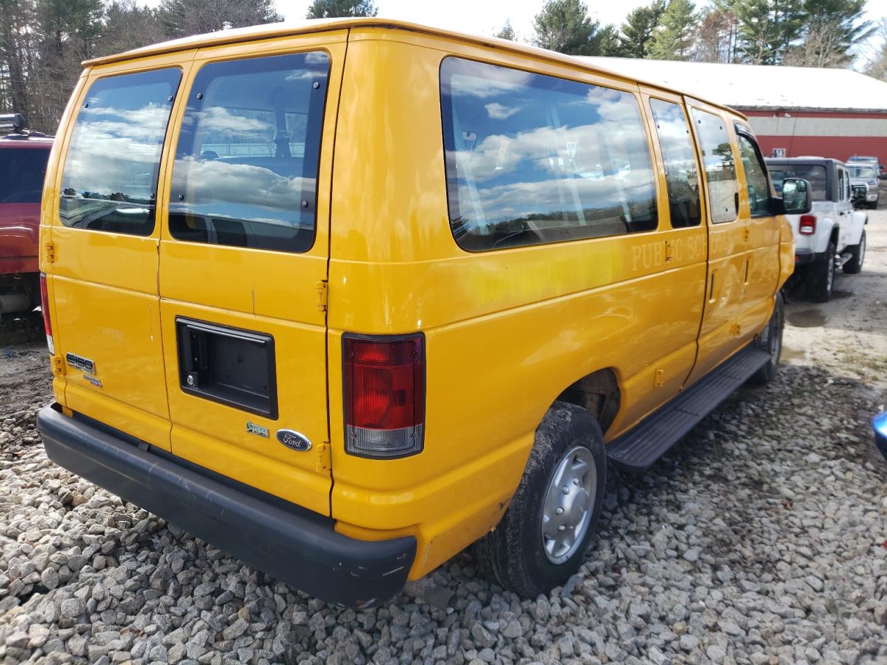 Photo 4 from auction – 2012 FORD ECONOLINE with VIN 1FMNE1BW1CDA38330