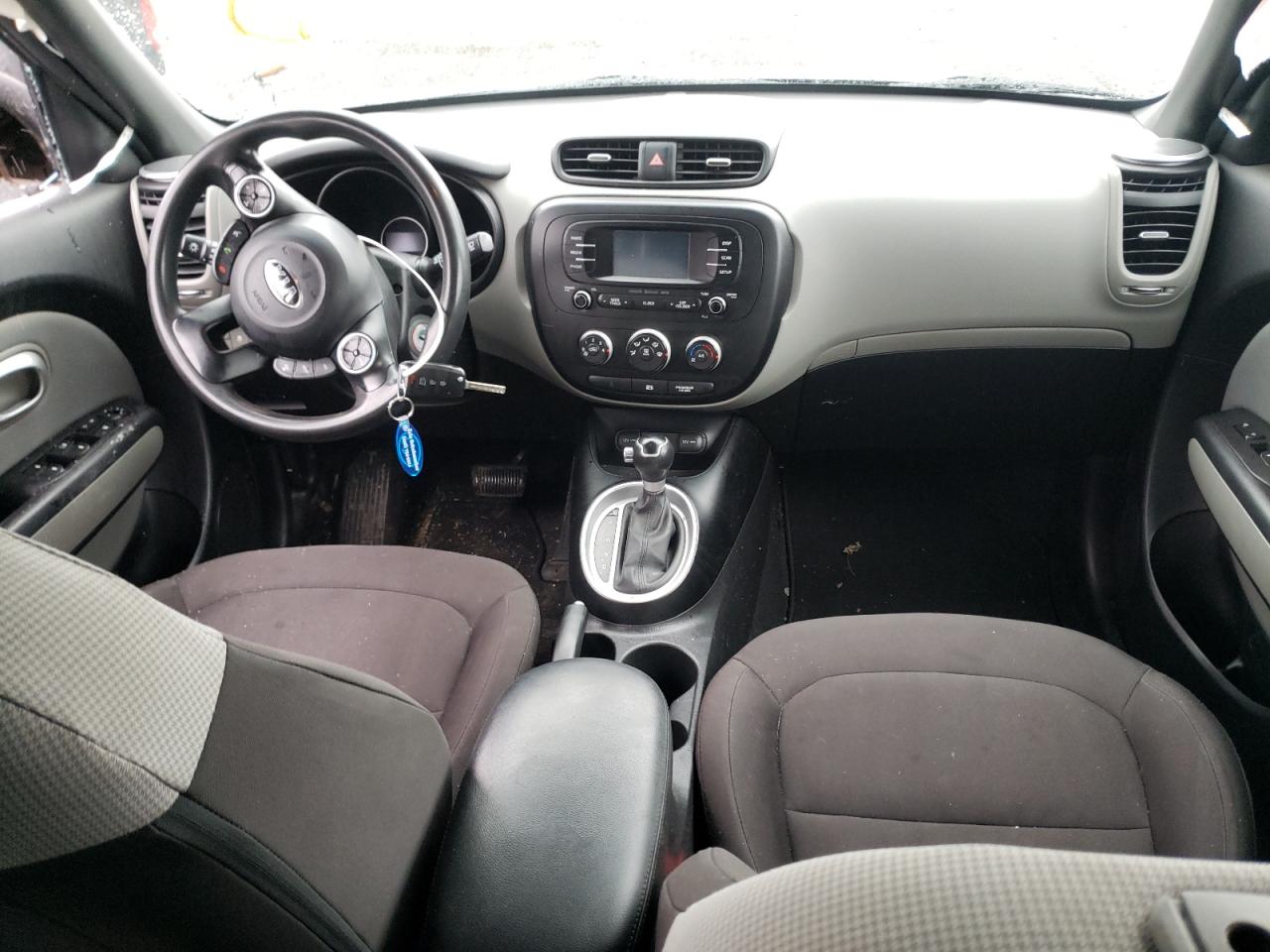 Photo 9 from auction – 2016 KIA SOUL with VIN KNDJN2A28G7289891