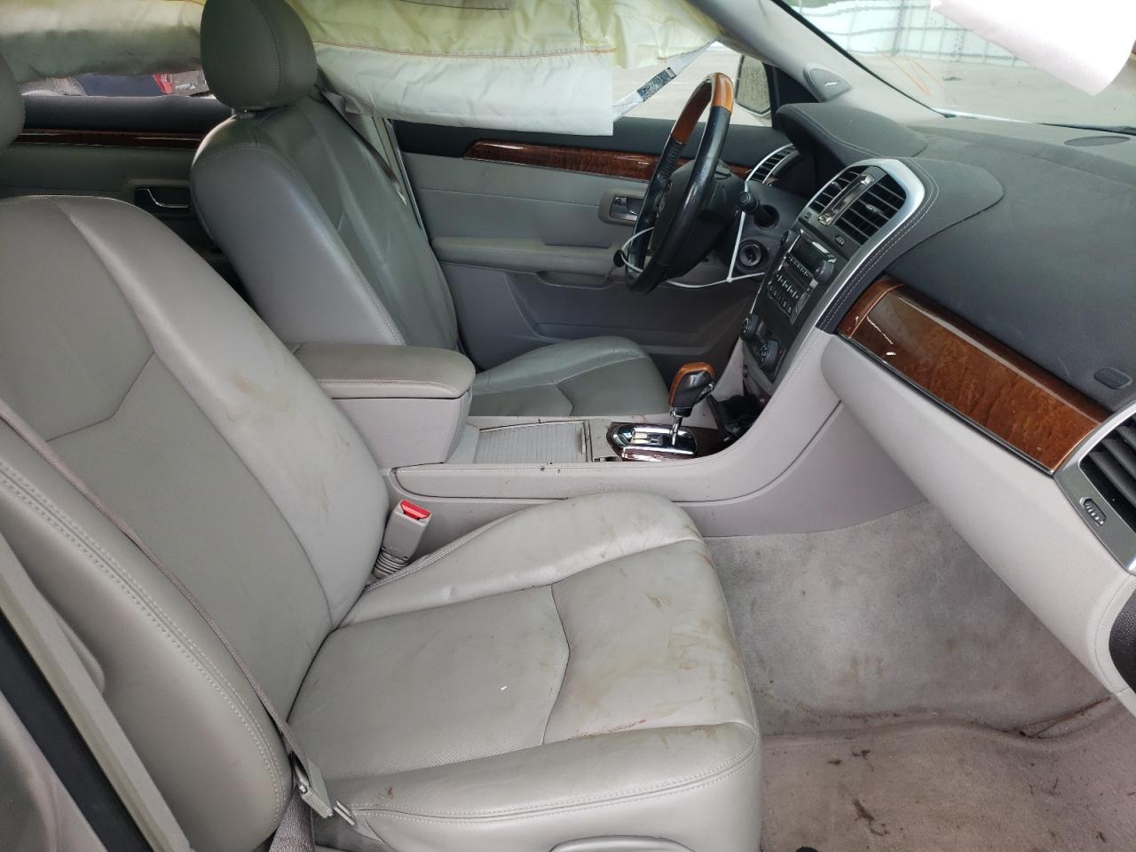 صورة رقم 5 من المزاد - 2007 CADILLAC SRX مع VIN 1GYEE637270183375