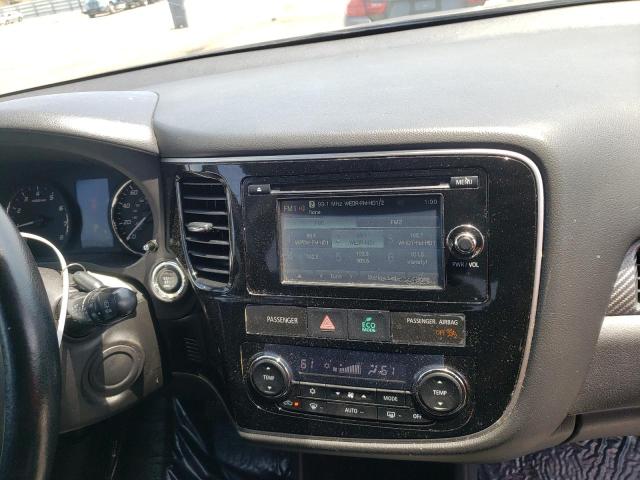 Photo 9 from auction – 2015 MITSUBISHI OUTLANDER with VIN JA4AD3A3XFZ000993