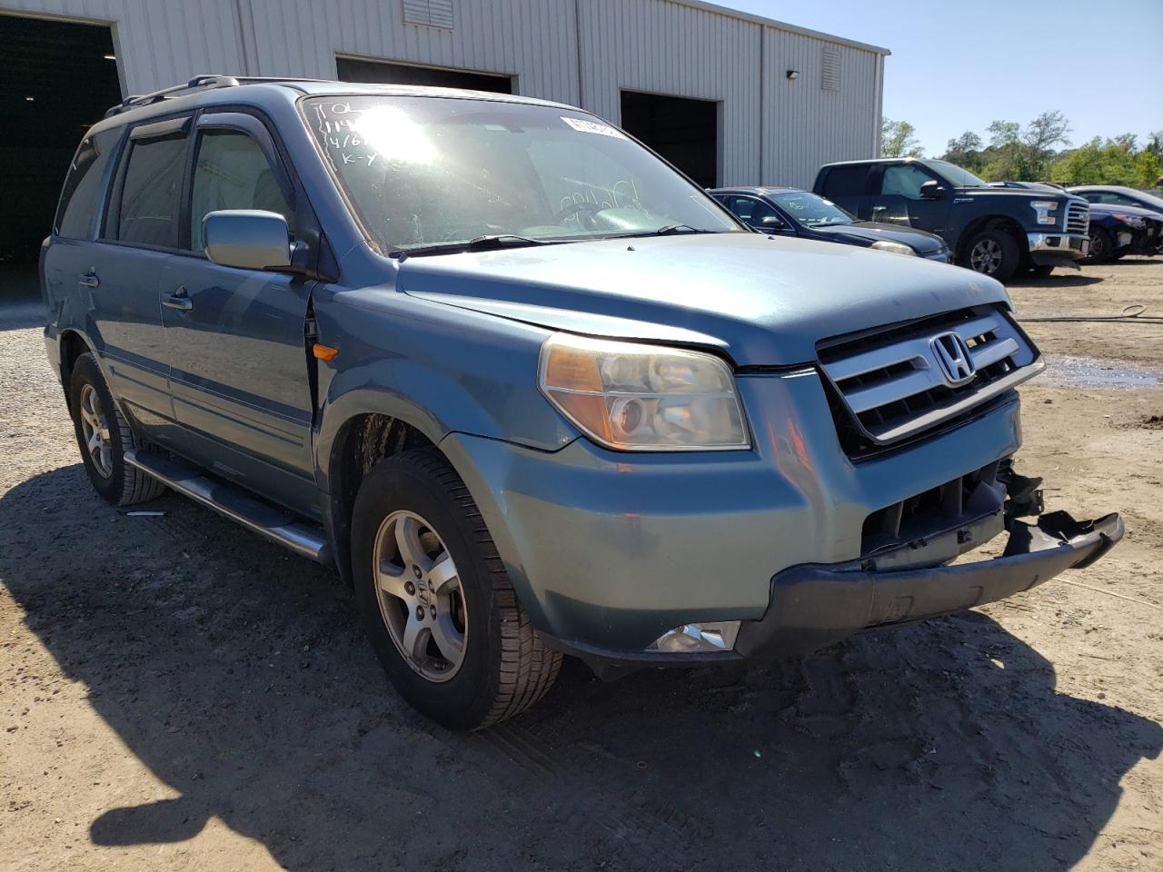 HONDA PILOT EXL 2007 with VIN 5FNYF28597B026539 - Photo from auction