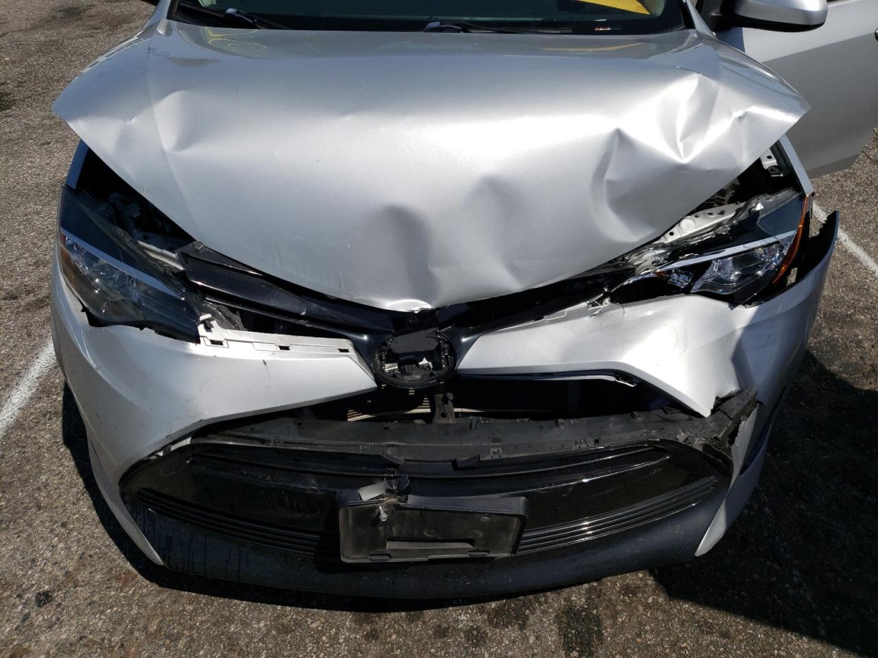 Photo 7 from auction – 2017 TOYOTA COROLLA L with VIN 5YFBURHE2HP627592