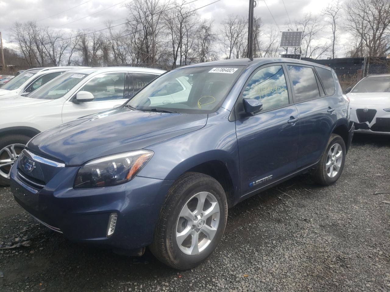 صورة رقم 2 من المزاد - 2014 TOYOTA RAV4 EV مع VIN 2T3YL4DV3EW002805