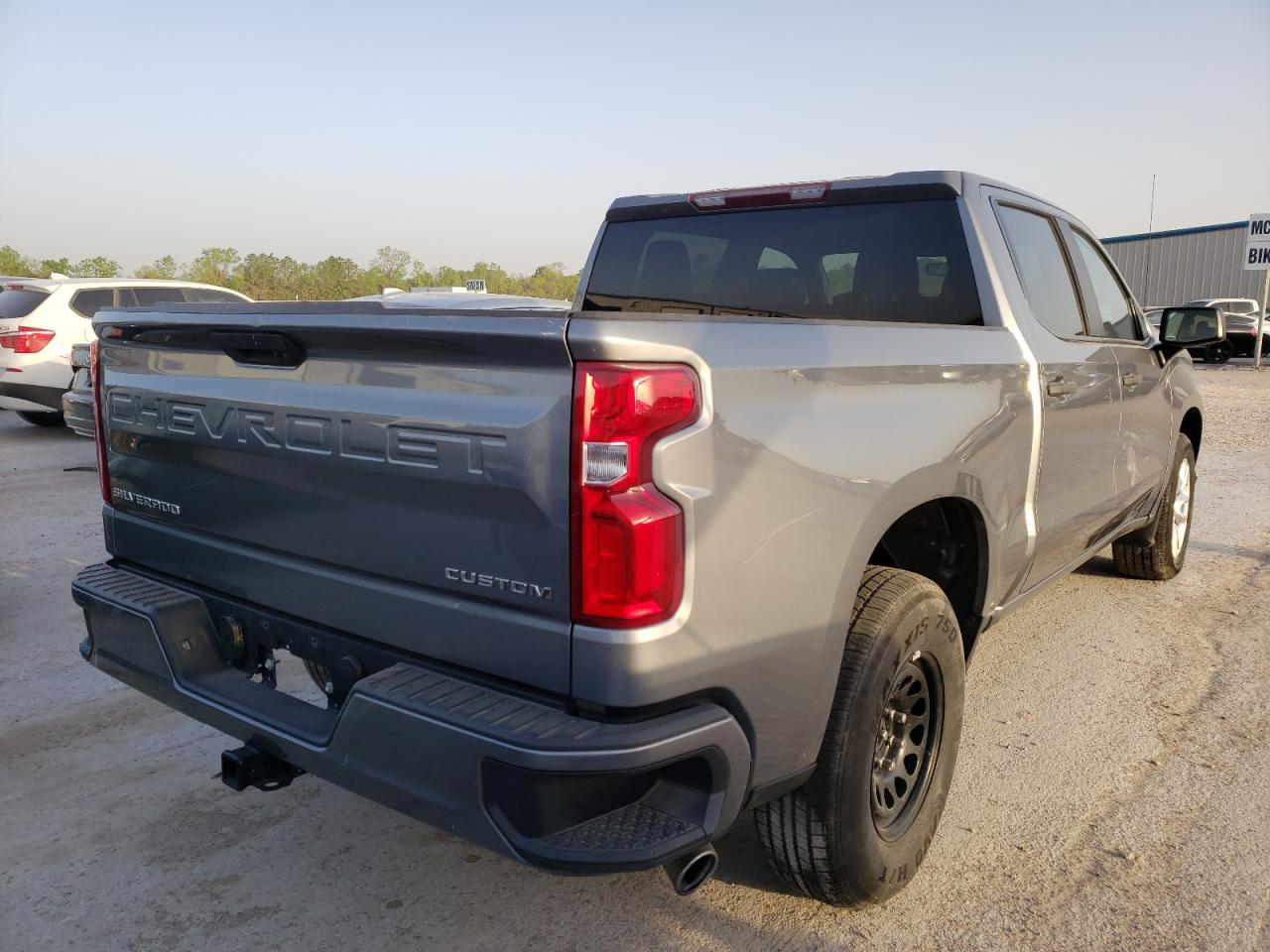 Photo 4 from auction – 2019 CHEVROLET SILVERADO with VIN 3GCPWBEH1KG219734