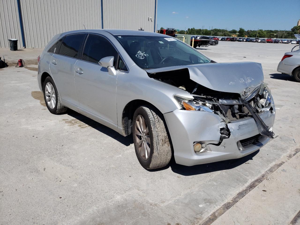 Photo 1 from auction – 2013 TOYOTA VENZA LE with VIN 4T3ZA3BB3DU069464
