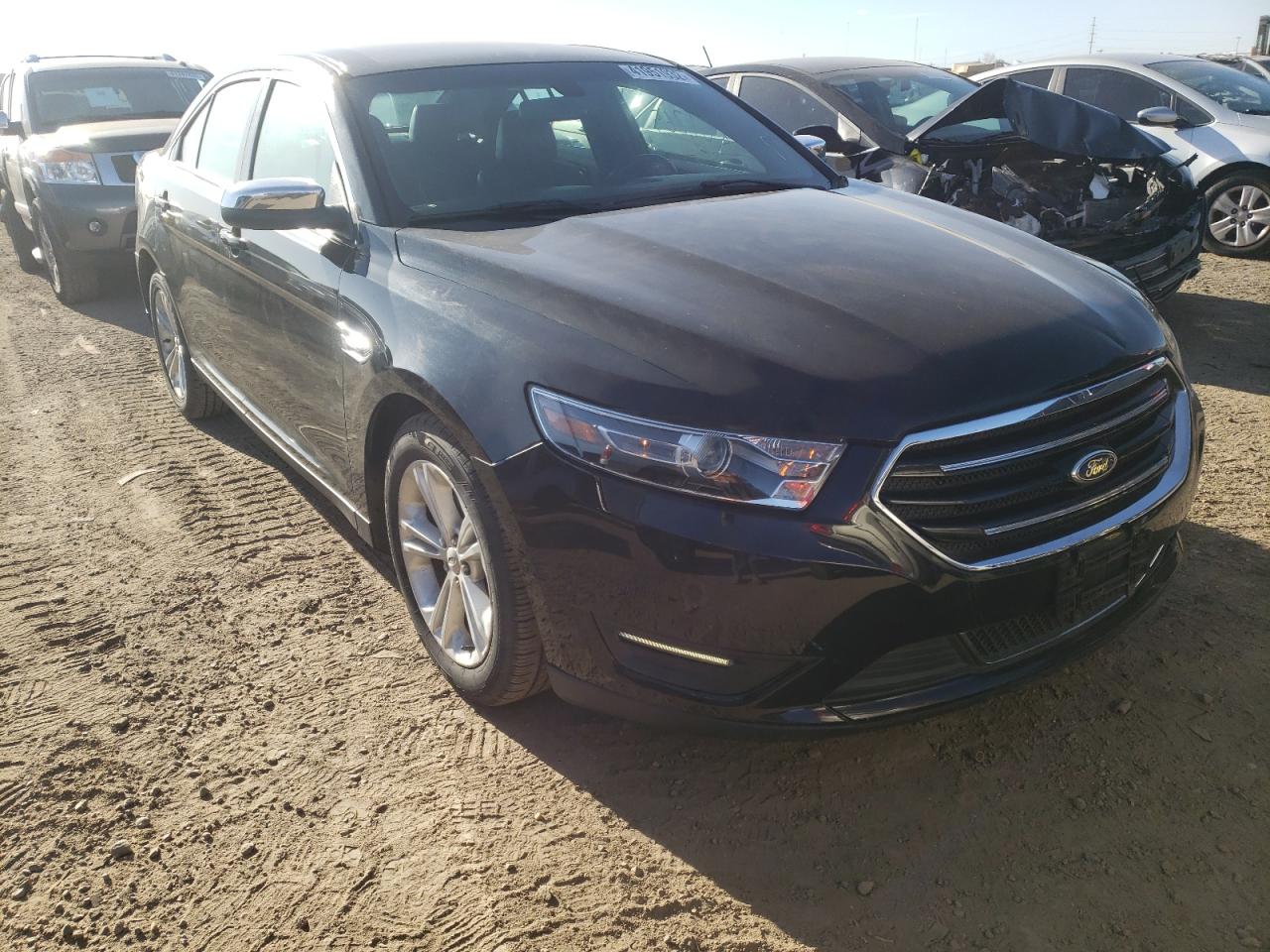 FORD TAURUS LIM 2015 with VIN 1FAHP2F88FG102949 - Photo from auction