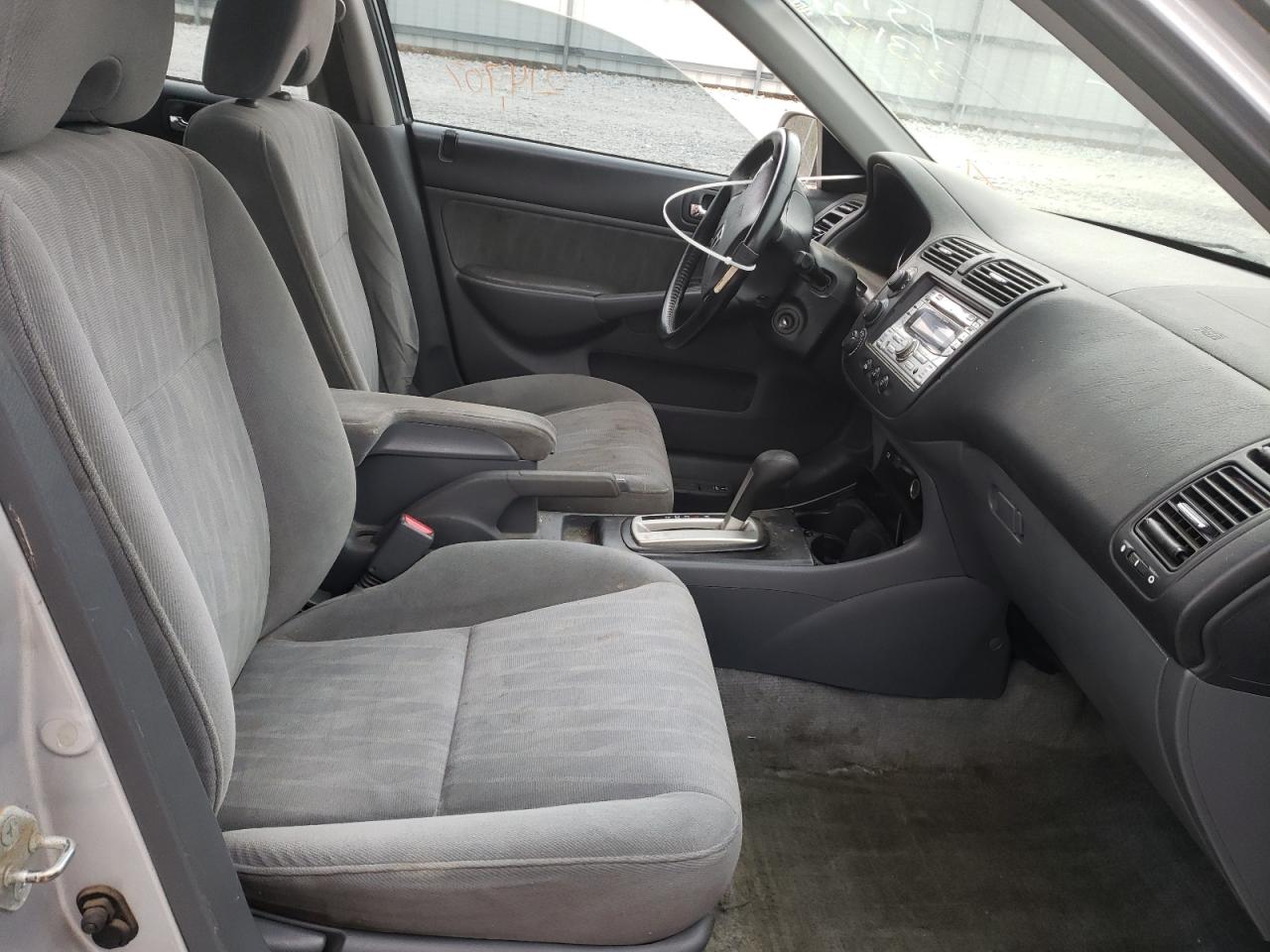 Photo 5 from auction – 2005 HONDA CIVIC with VIN 1HGES26795L008010