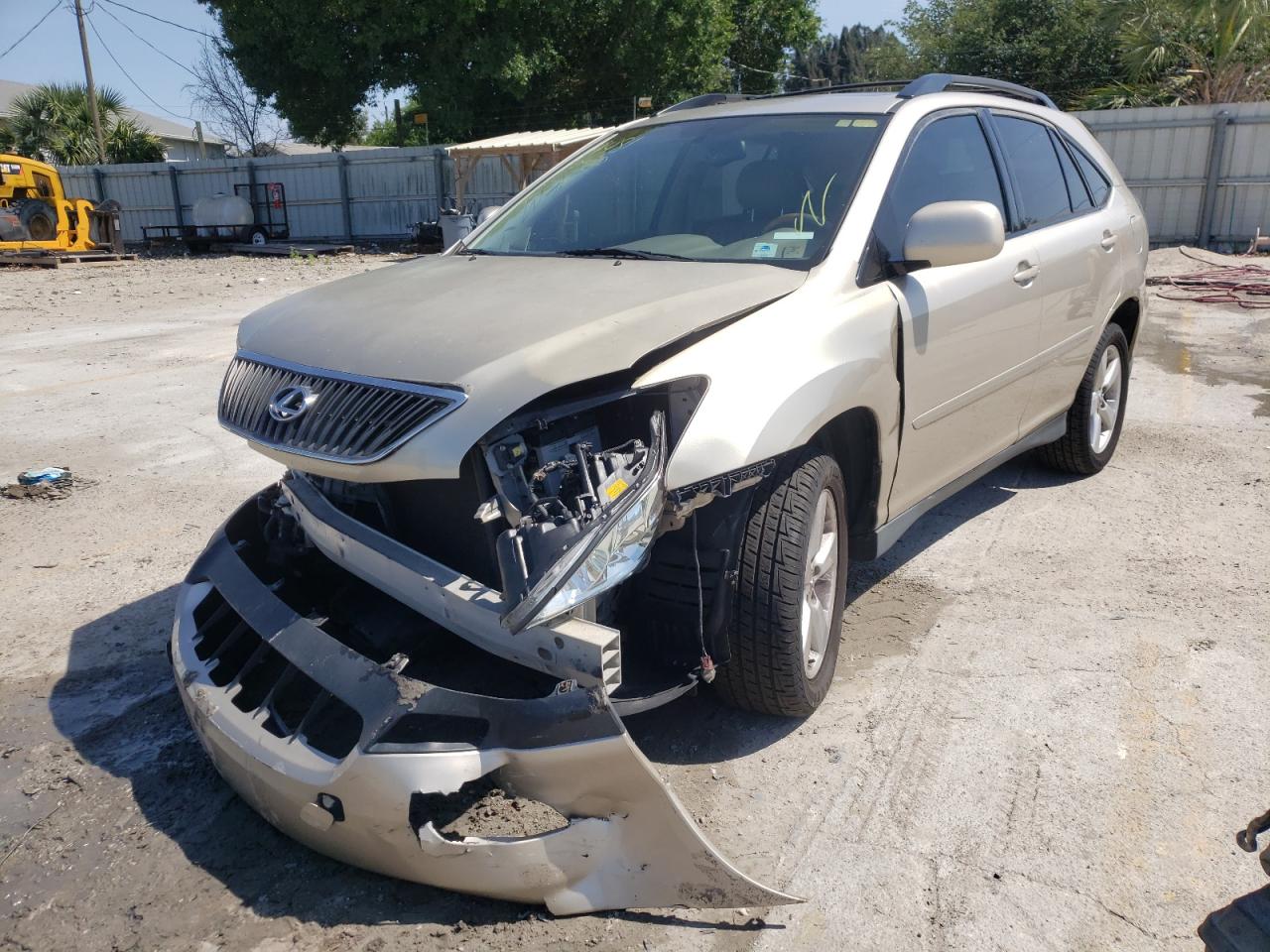 Photo 2 from auction – 2004 LEXUS RX 330 with VIN 2T2GA31U94C002707