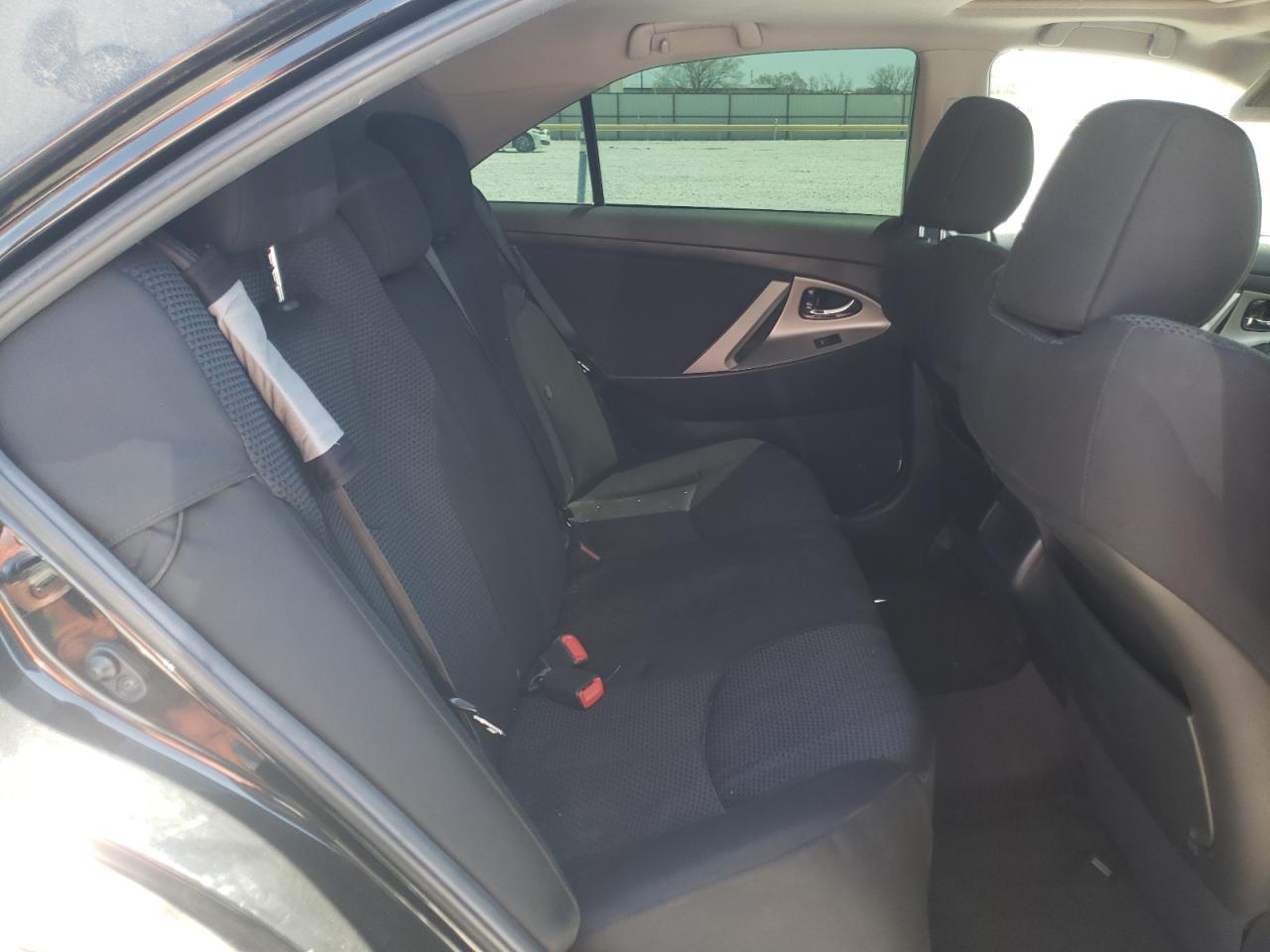 Photo 6 from auction – 2011 TOYOTA CAMRY BASE with VIN 4T1BF3EK8BU220674