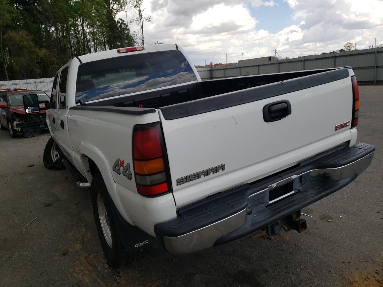 Photo 3 from auction – 2006 GMC SIERRA K25 with VIN 1GTHK23U26F270621