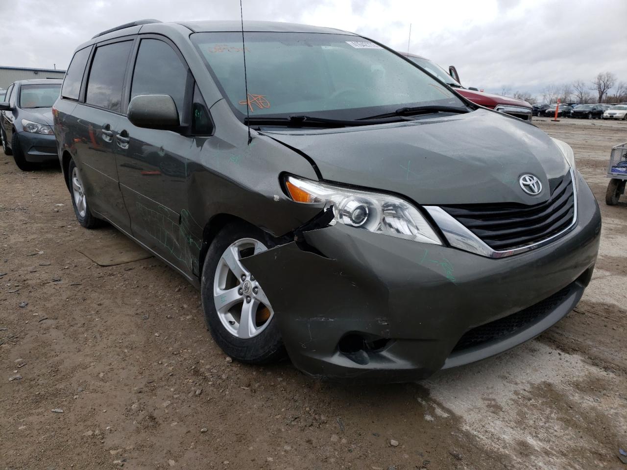 TOYOTA SIENNA LE 2011 with VIN 5TDKK3DC3BS084579 - Photo from auction
