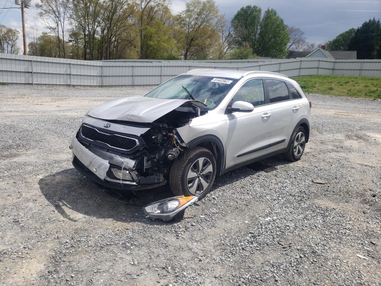 Photo 2 from auction – 2017 KIA NIRO EX with VIN KNDCC3LC9H5037218