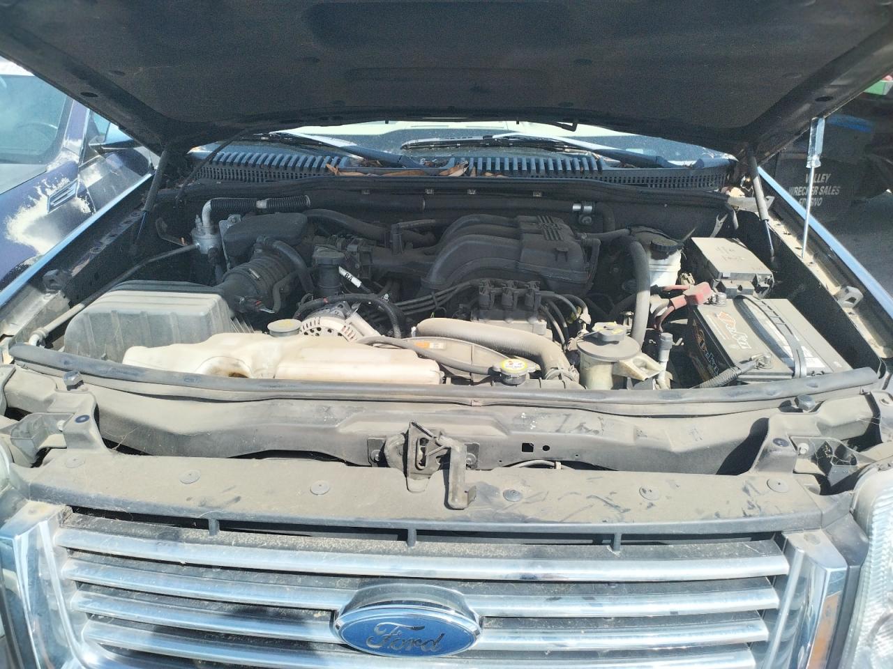 Photo 7 from auction – 2007 FORD EXPLORER L with VIN 1FMEU65E57UA62235