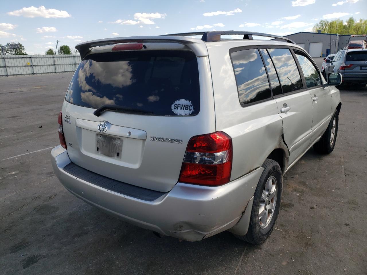 Photo 4 from auction – 2005 TOYOTA HIGHLANDER with VIN JTEGP21A850047826