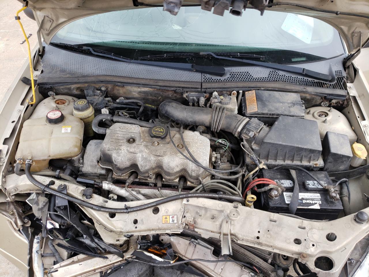 Photo 7 from auction – 2002 FORD FOCUS SE with VIN 1FAFP34P52W348025