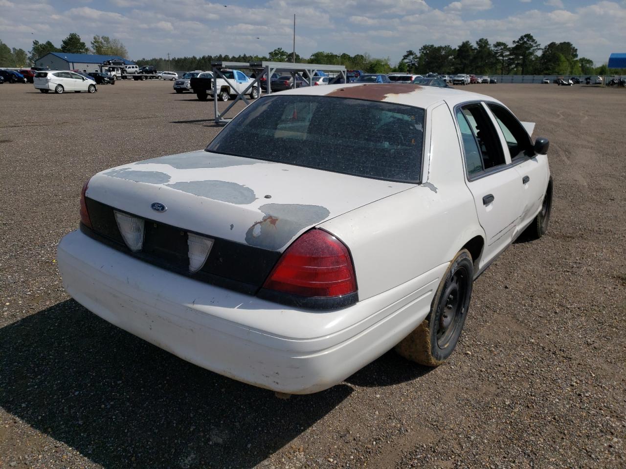 Photo 4 from auction – 2008 FORD CROWN VICT with VIN 2FAHP71V28X100993