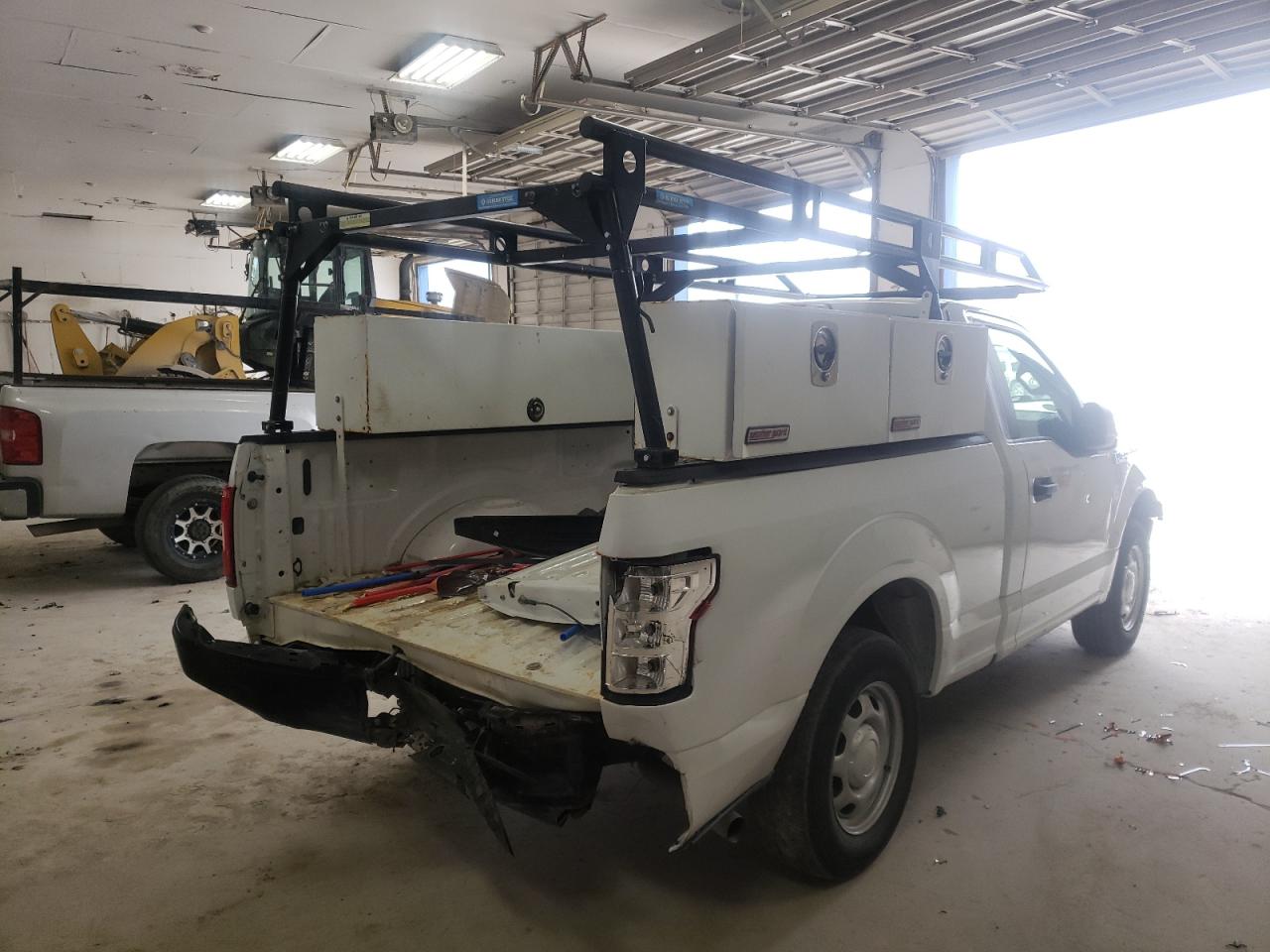 Photo 4 from auction – 2018 FORD F150 with VIN 1FTMF1CBXJFB10720