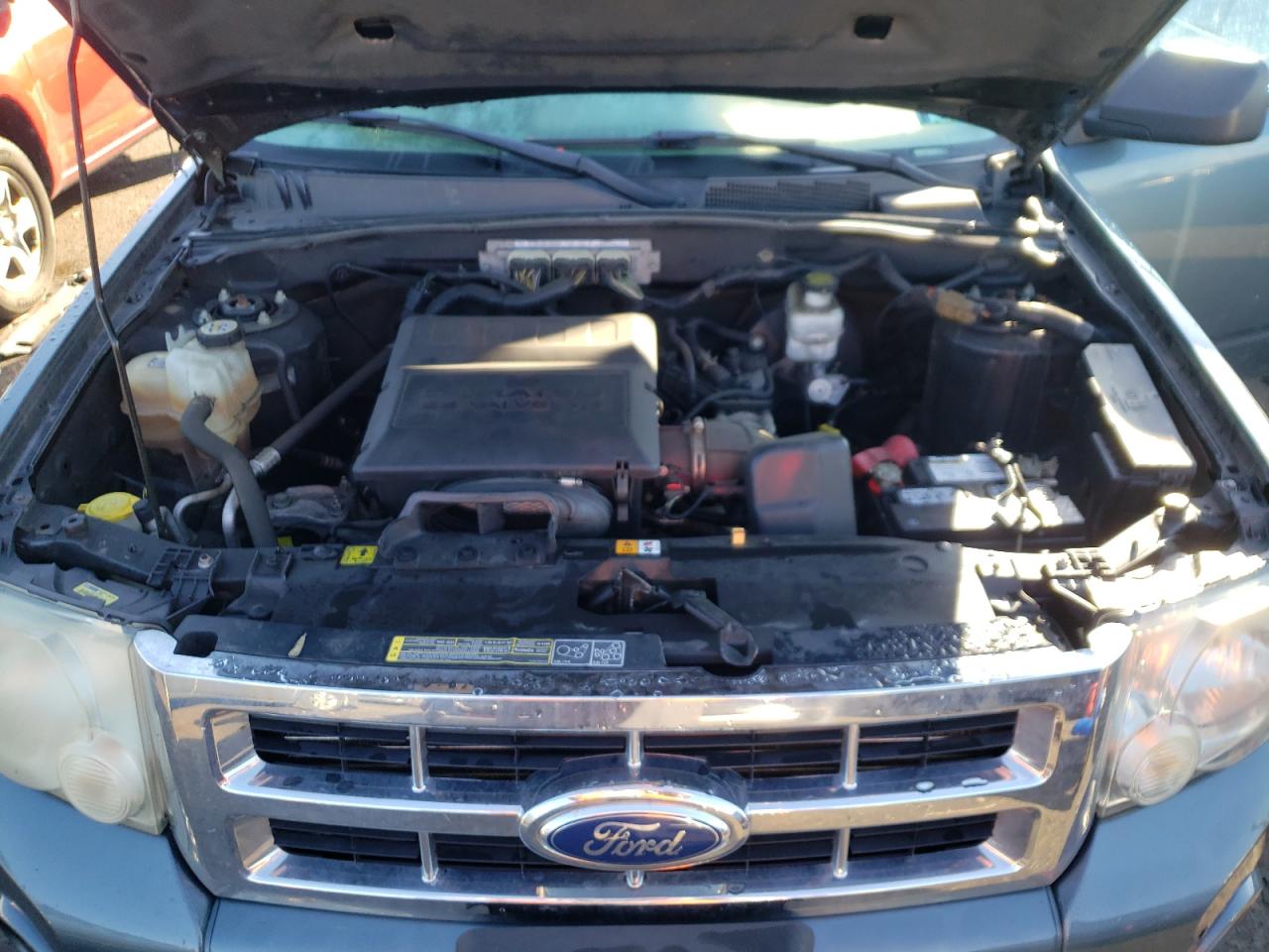 Photo 7 from auction – 2011 FORD ESCAPE XLT with VIN 1FMCU0DG2BKC27833
