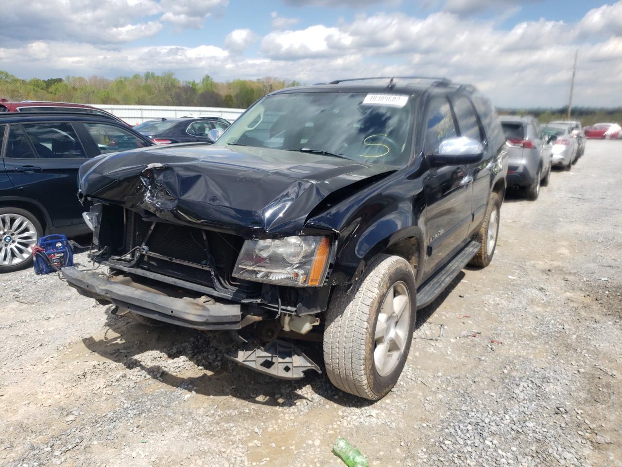 Photo 2 from auction – 2007 CHEVROLET TAHOE C150 with VIN 1GNFC13077R377232
