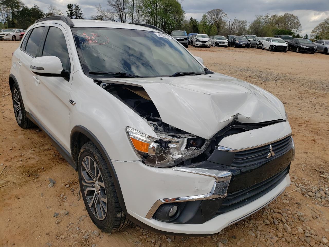 Photo 11 from auction – 2016 MITSUBISHI OUTLANDER with VIN JA4AP4AW5GZ026815