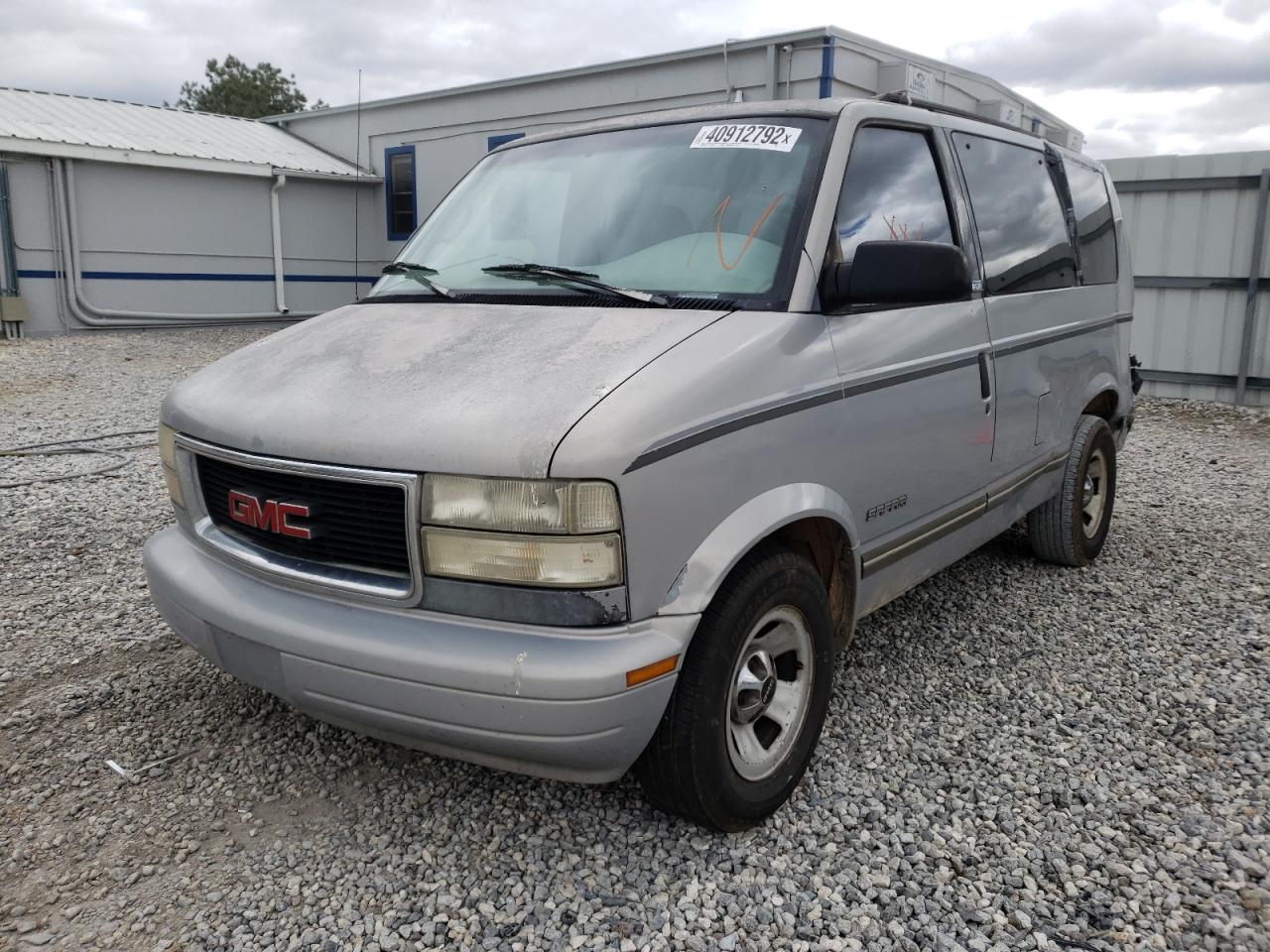 Photo 2 from auction – 1997 GMC SAFARI with VIN 1GKDM19W7VB548533