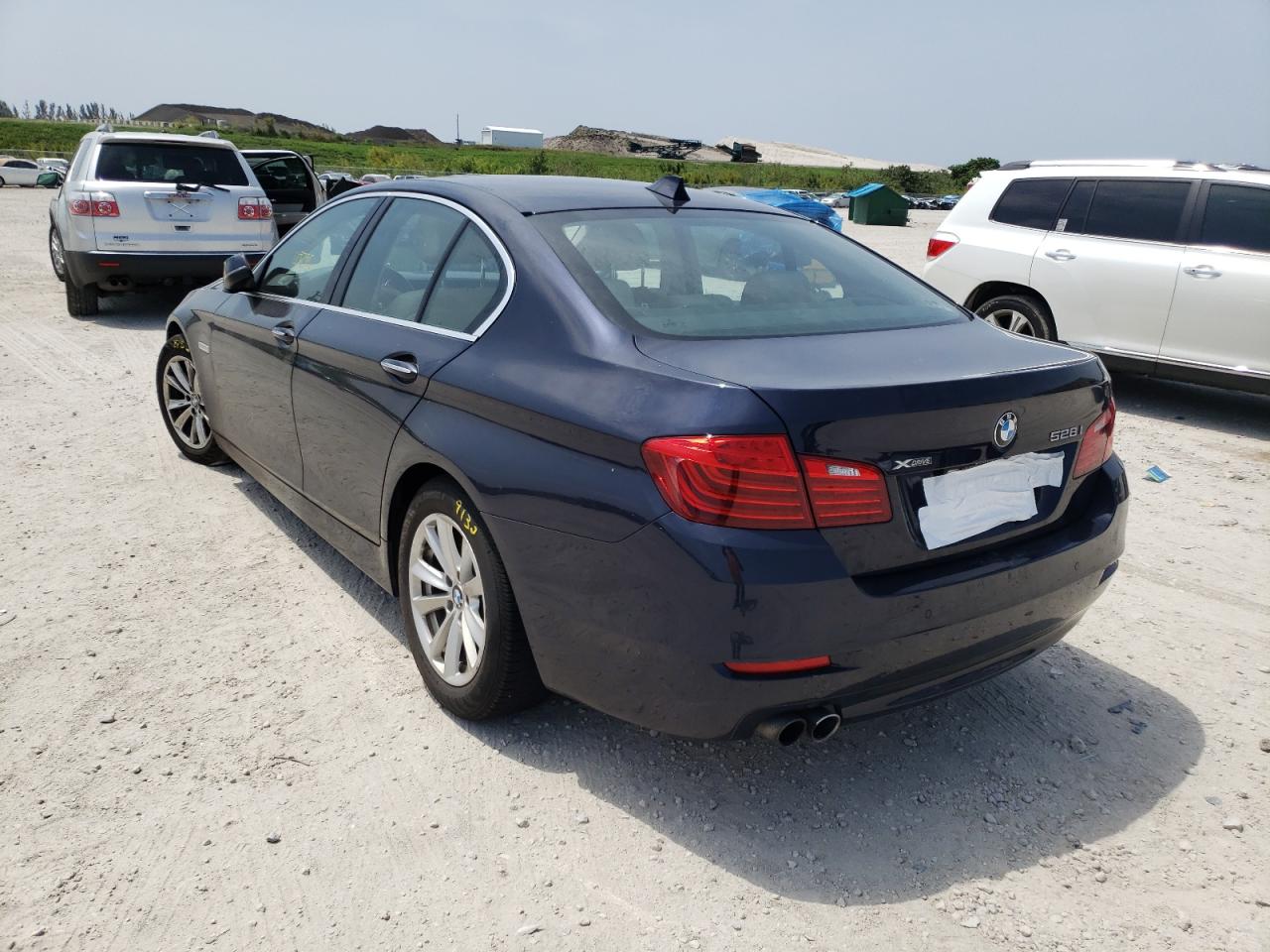 Photo 3 from auction – 2016 BMW 528 XI with VIN WBA5A7C5XGG147668