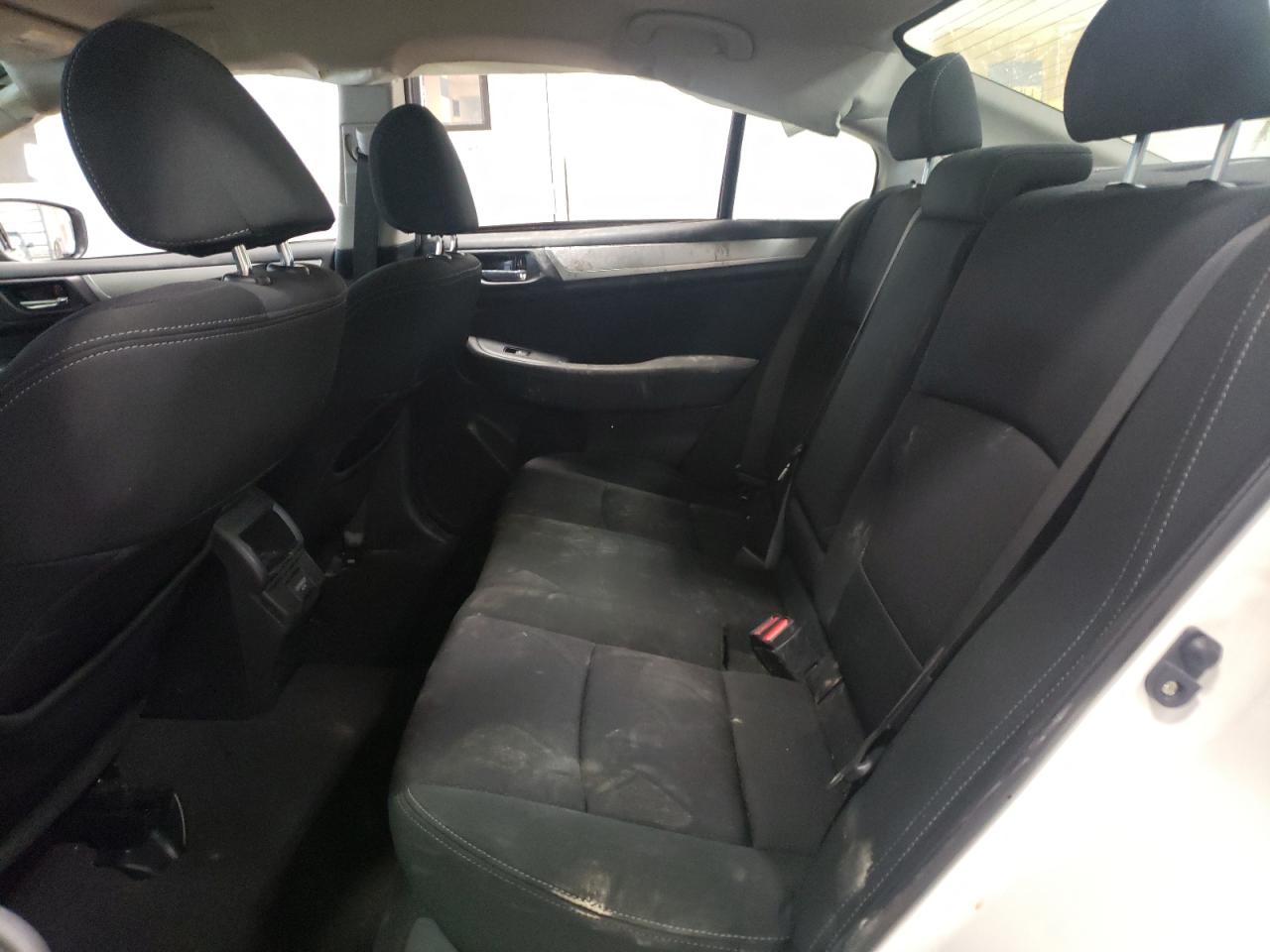 Photo 6 from auction – 2018 SUBARU LEGACY with VIN 4S3BNAC67J3008239