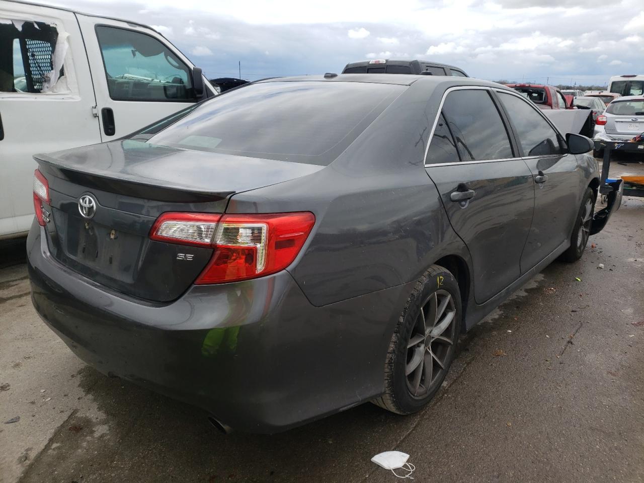 Zdjęcie 4 z aukcji – 2012 TOYOTA CAMRY BASE z VIN 4T1BF1FK0CU507706