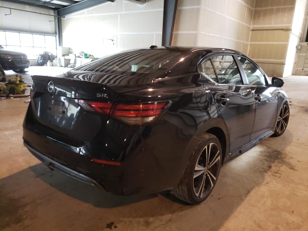 Photo 4 from auction – 2020 NISSAN SENTRA SR with VIN 3N1AB8DVXLY313072