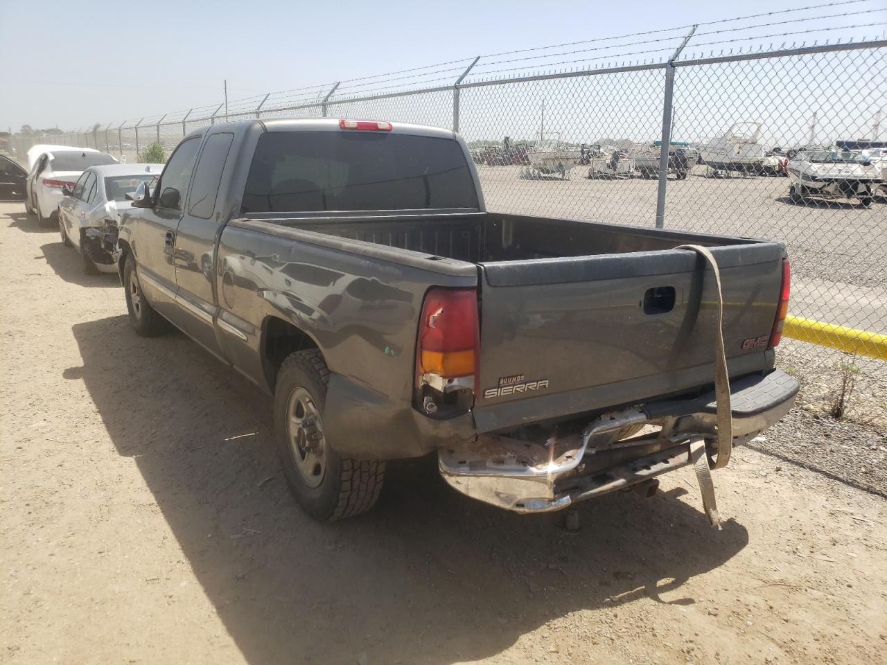 Photo 3 from auction – 1999 GMC NEW SIERRA with VIN 2GTEC19T8X1521062