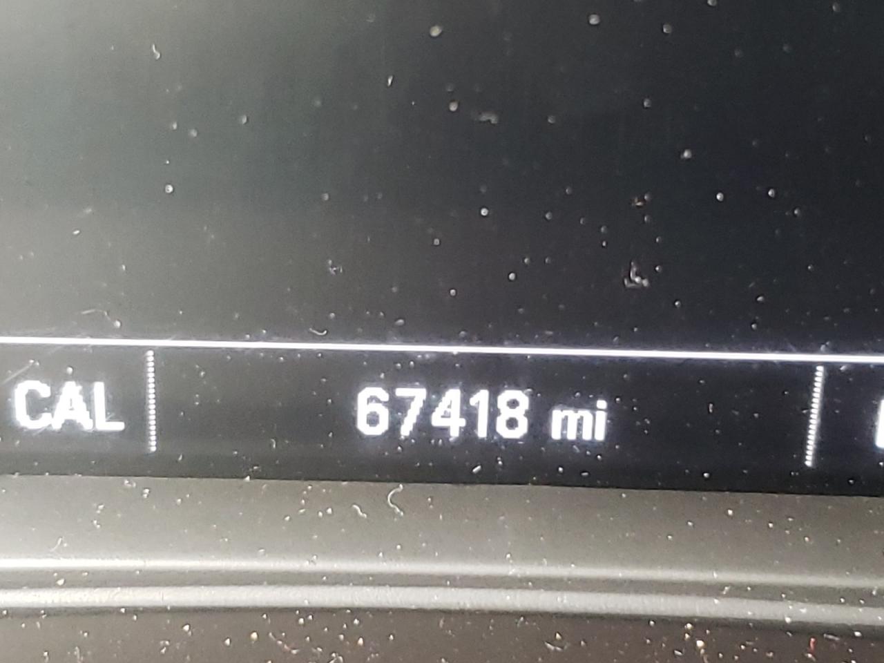Photo 8 from auction – 2019 CHEVROLET MALIBU LT with VIN 1G1ZD5ST4KF106590
