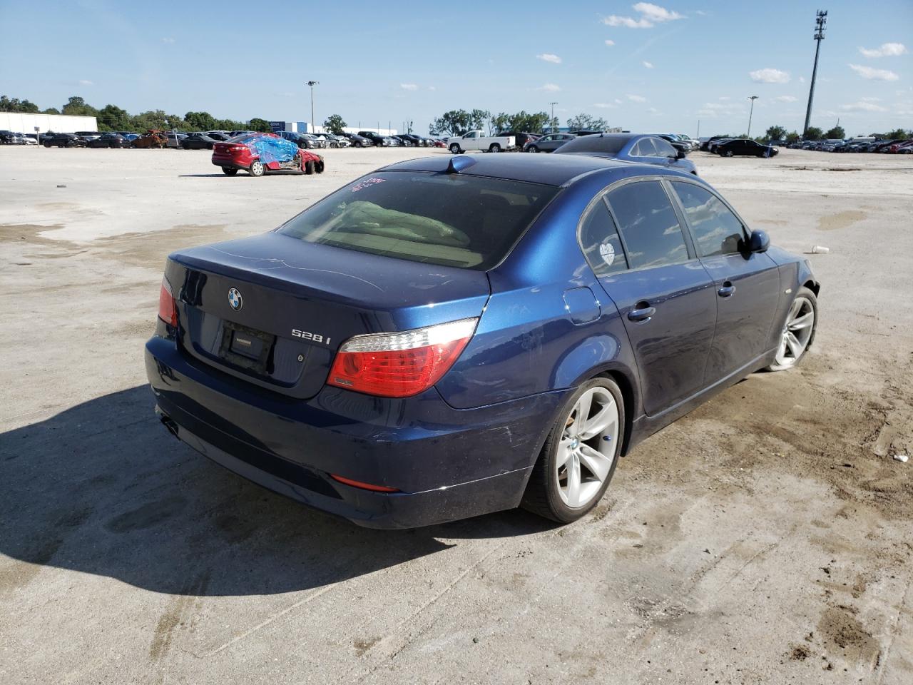 Photo 4 from auction – 2008 BMW 528 I with VIN WBANU53558CT12661