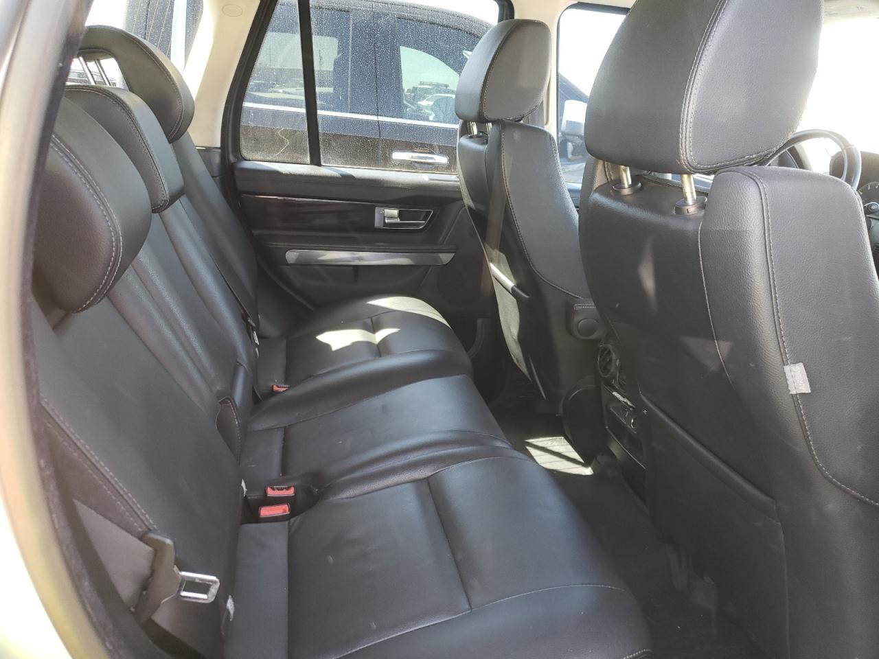 Photo 6 from auction – 2011 LAND ROVER RANGE ROVE with VIN SALSF2D43BA280647