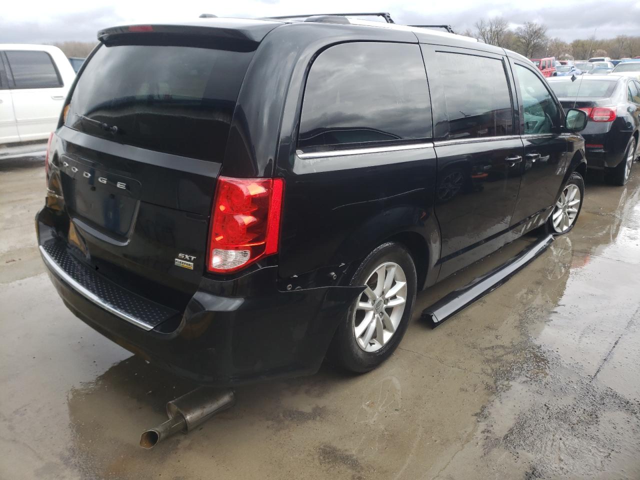 Photo 4 from auction – 2018 DODGE GRAND CARA with VIN 2C4RDGCG9JR266475