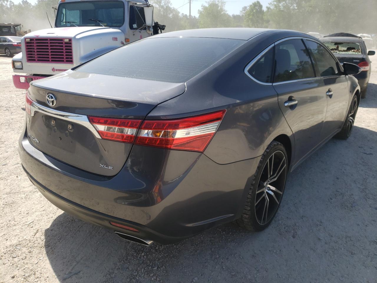 Photo 4 from auction – 2013 TOYOTA AVALON BAS with VIN 4T1BK1EB1DU059166