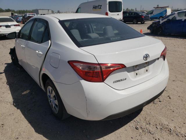 Photo 3 from auction – 2017 TOYOTA COROLLA L with VIN 5YFBURHEXHP675048