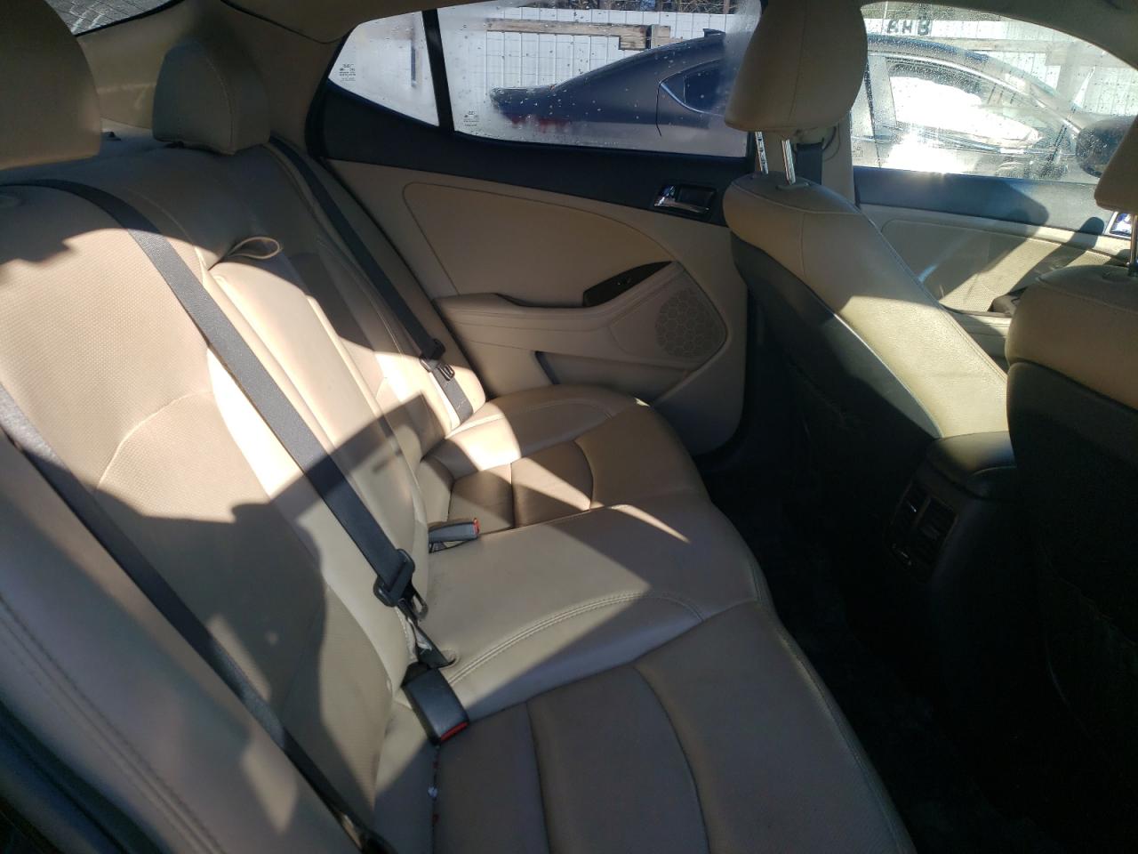 Photo 6 from auction – 2013 KIA OPTIMA EX with VIN 5XXGN4A79DG145089