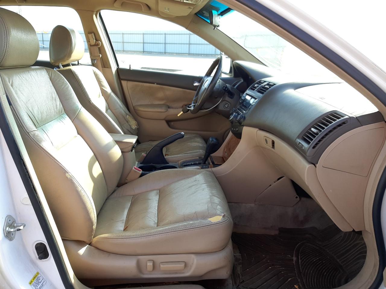 Photo 5 from auction – 2003 HONDA ACCORD EX with VIN 1HGCM66563A075258