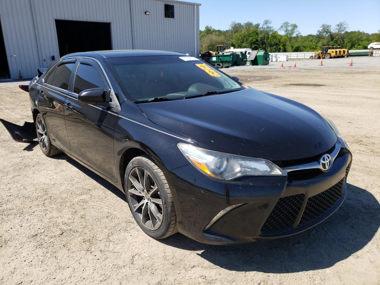 Photo 1 from auction – 2017 TOYOTA CAMRY LE with VIN 4T1BF1FK0HU651294